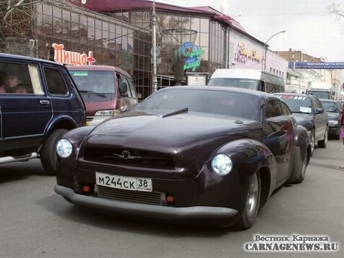 GAZ-21 concept - российский бэт-мобиль.