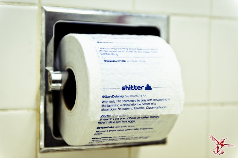 Twitter на туалетной бумаге