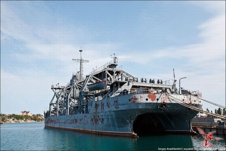 Самый старый корабль ВМФ России