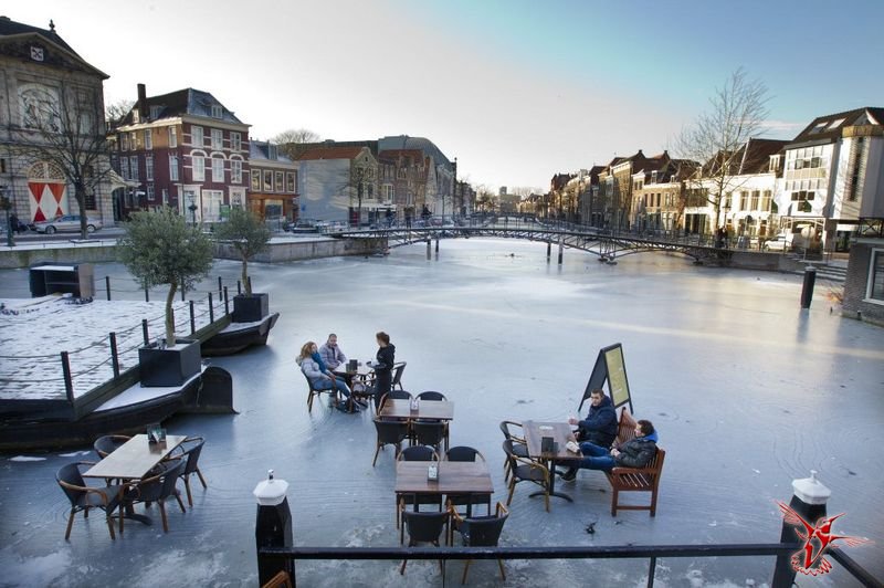 Замерзшие каналы Голландии