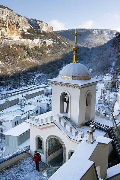 Пещерные монастыри Крыма