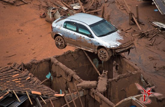 Техногенная катастрофа: Токсичная грязь в Бразилии