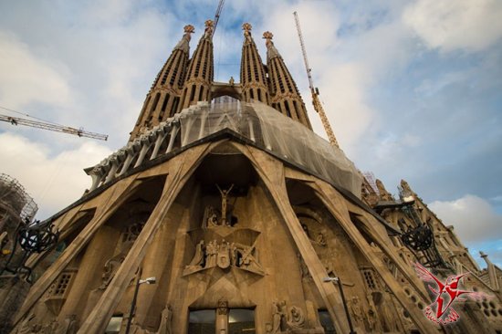 Храм Святого Семейства в Барселоне — последняя фаза строительства
